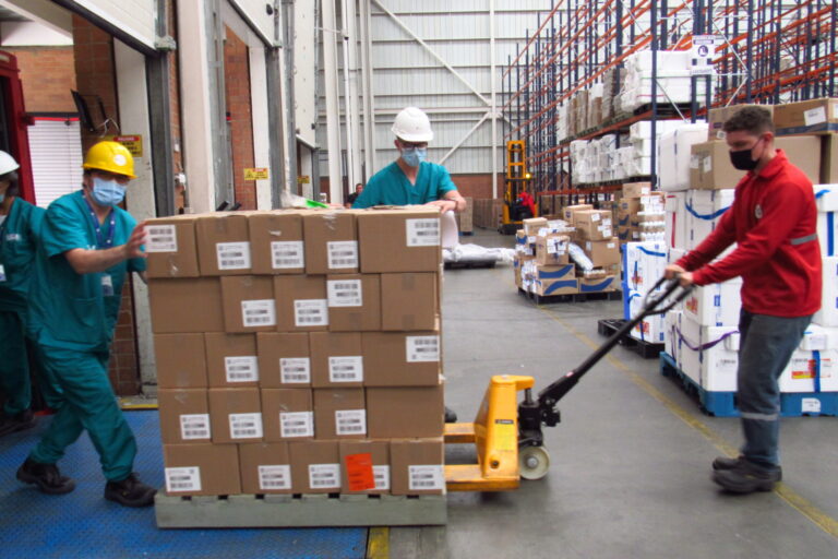 Entrega de medicamentos en Bodega